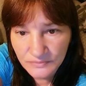 Meet your Posher, Stella